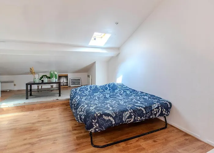 Apartment Hypercentre - Train Station 5 Minutes Away *